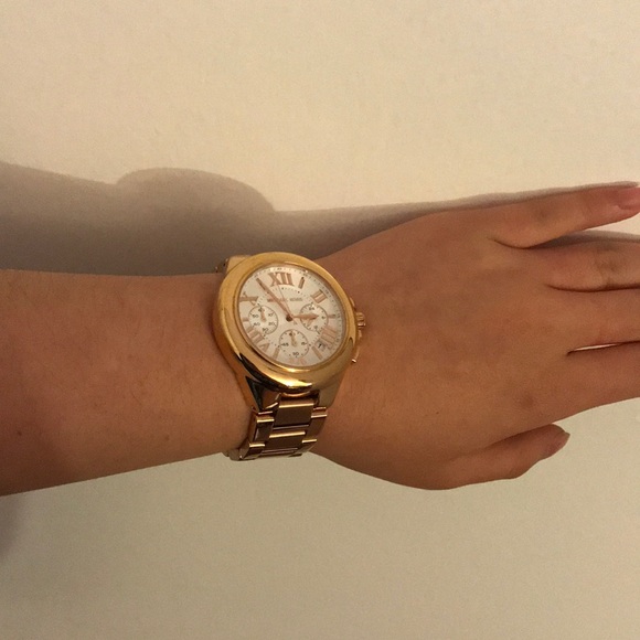 Michael Kors Rose Gold watch main image 3
